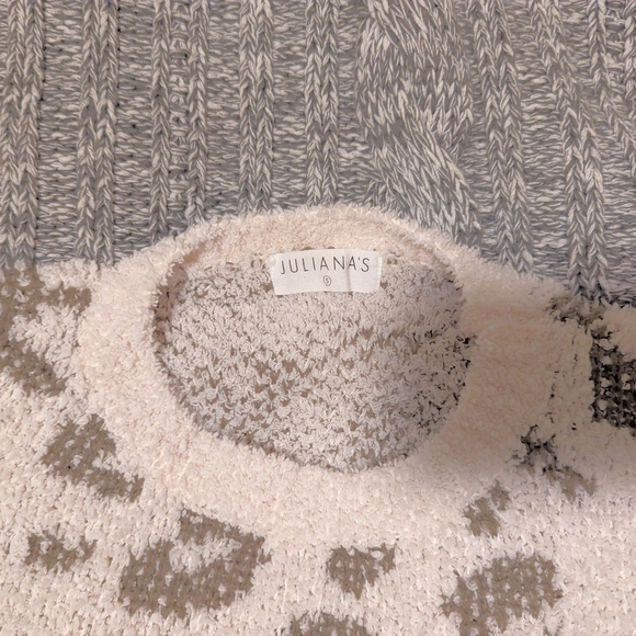 Leopard-print Sweater - Picture 3 of 3